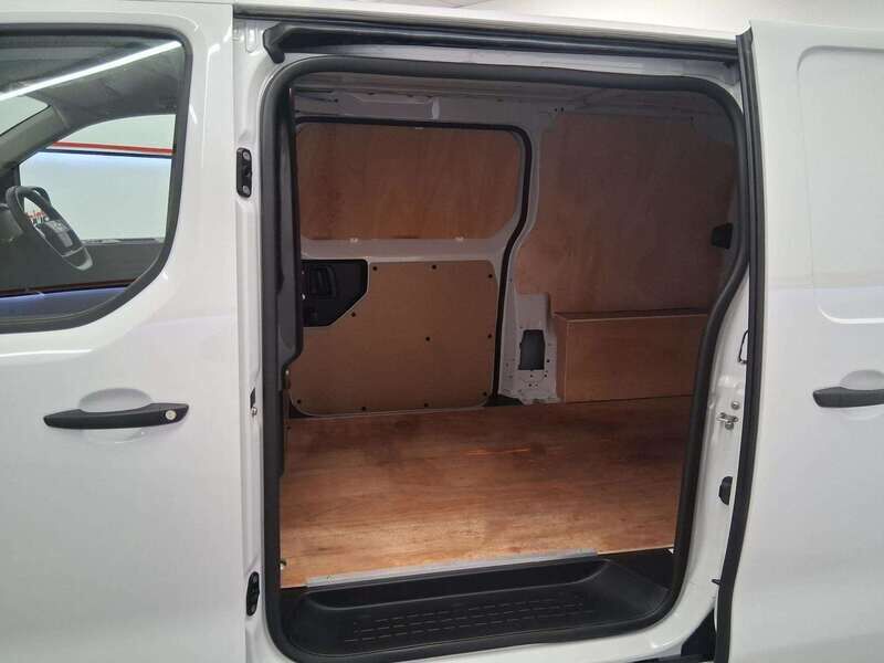 Used Vauxhall Vivaro 2024 for sale - 77208710: Photo 8