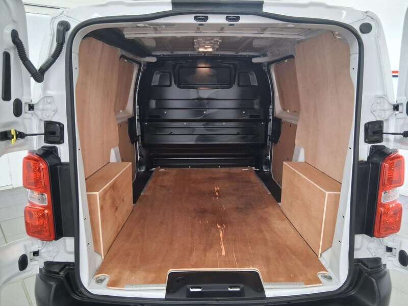 Used Vauxhall Vivaro 2024 for sale - 77208710: Photo 9