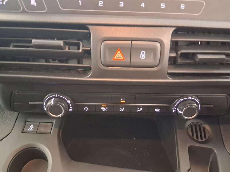 Used Toyota ProAce 2022 for sale - 77045026: Photo 16