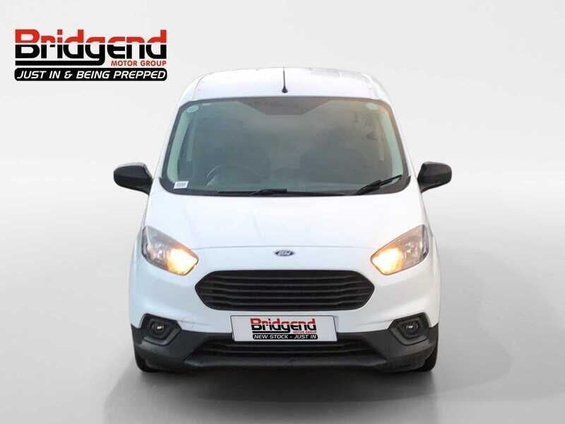 Used Ford Transit Courier 2019 for sale - 76283502: Photo 2