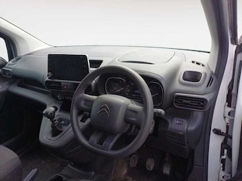 Used Citroen Berlingo 2023 for sale - 75400887: Photo