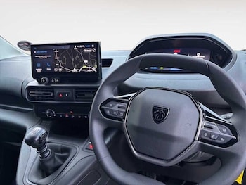 Used Peugeot Partner 2024 for sale - 77069915: Photo