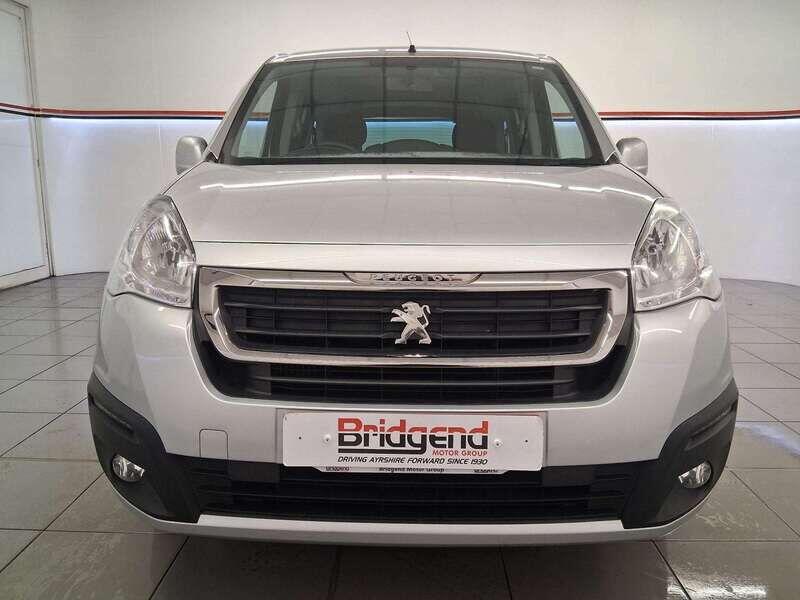 Used Peugeot Partner Tepee 2019 for sale - 76136456: Photo 2