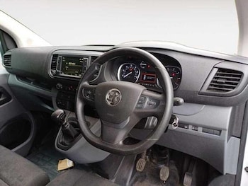 Used Vauxhall Vivaro 2022 for sale - 75402251: Photo