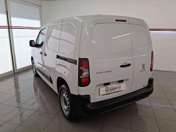 Used Peugeot Partner 2023 for sale - 79309958: Photo