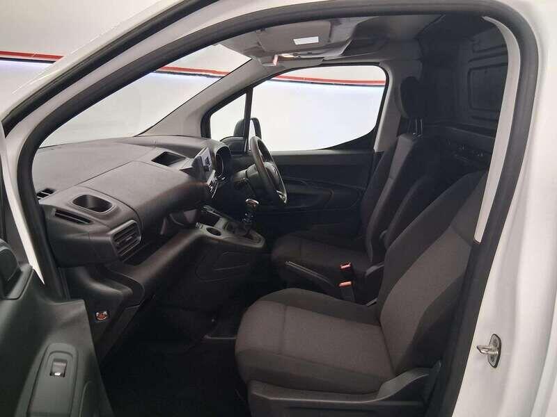 Used Toyota ProAce 2022 for sale - 76136367: Photo 14