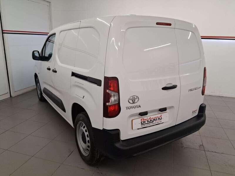 Used Toyota ProAce 2022 for sale - 76136367: Photo 4