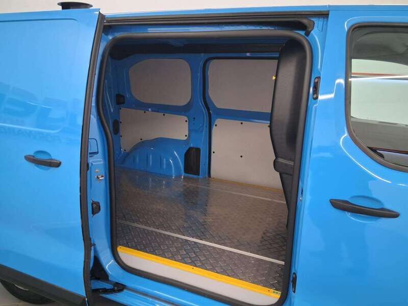 Used Vauxhall Vivaro 2022 for sale - 77814419: Photo 7