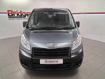 Used Peugeot Partner Tepee 2016 for sale - 74653544: Photo