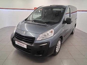Used Peugeot Partner Tepee 2016 for sale - 74653544: Photo