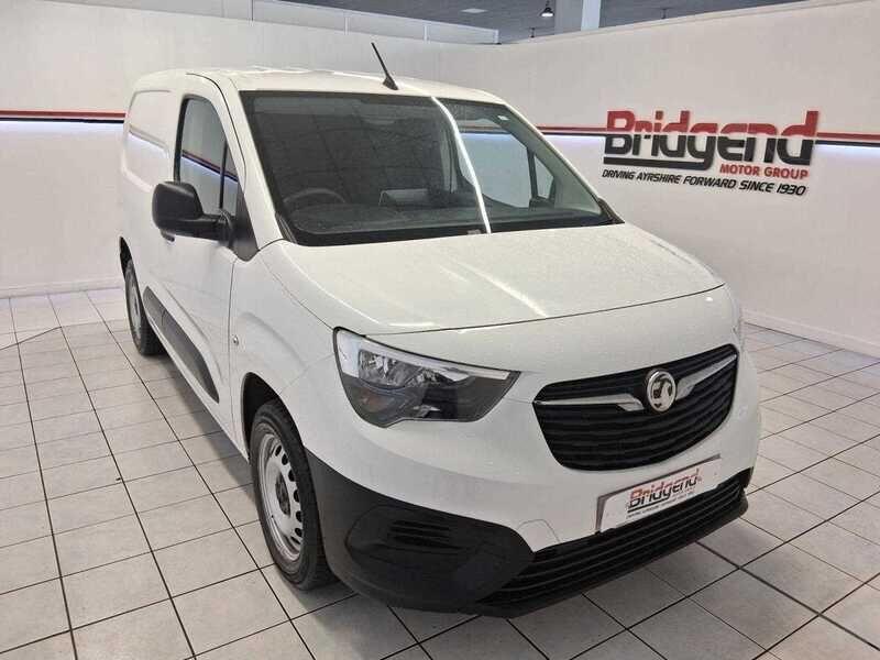 Used Vauxhall Combo 2021 for sale - 76314680: Photo 1