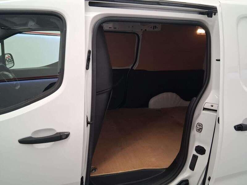 Used Peugeot Partner 2020 for sale - 76408891: Photo 8