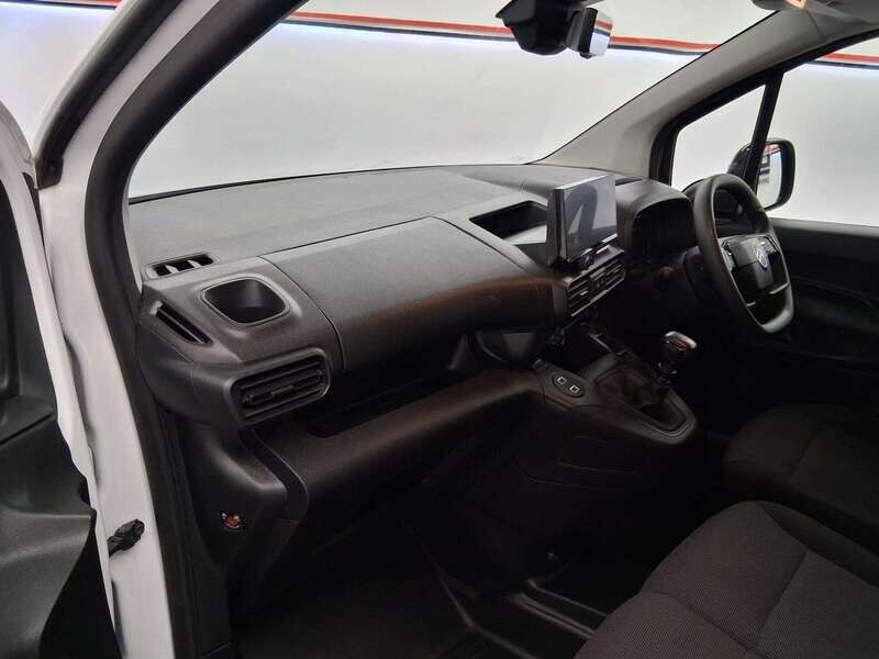 Used Citroen Berlingo 2024 for sale - 77045077: Photo 12