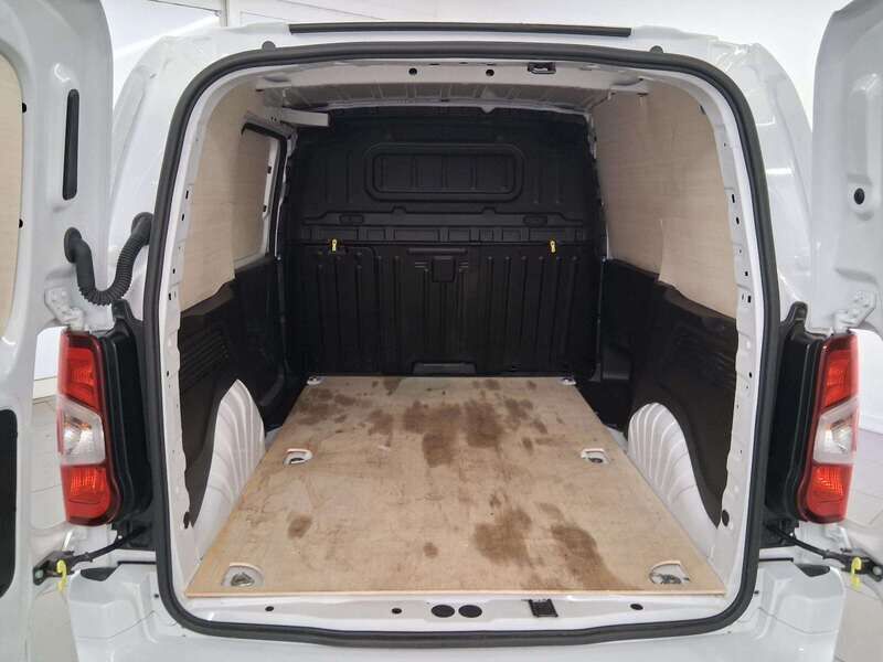 Used Citroen Berlingo 2024 for sale - 77045077: Photo 8