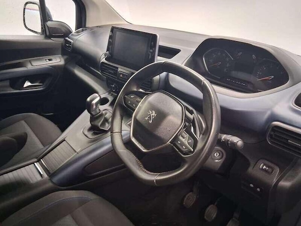Used Peugeot Rifter 2019 for sale - 76136922: Photo 12