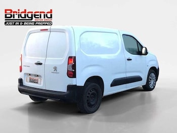 Used Peugeot Partner 2020 for sale - 76993422: Photo