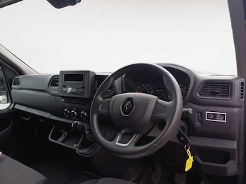 Used Renault Master 2022 for sale - 79309627: Photo