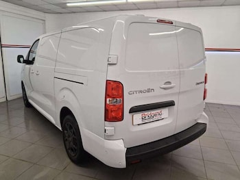 Used Citroen Dispatch 2024 for sale - 77045000: Photo