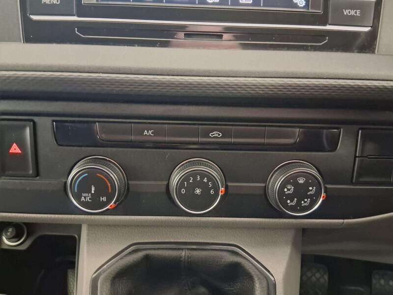 Used Volkswagen Transporter 2022 for sale - 77814671: Photo 16