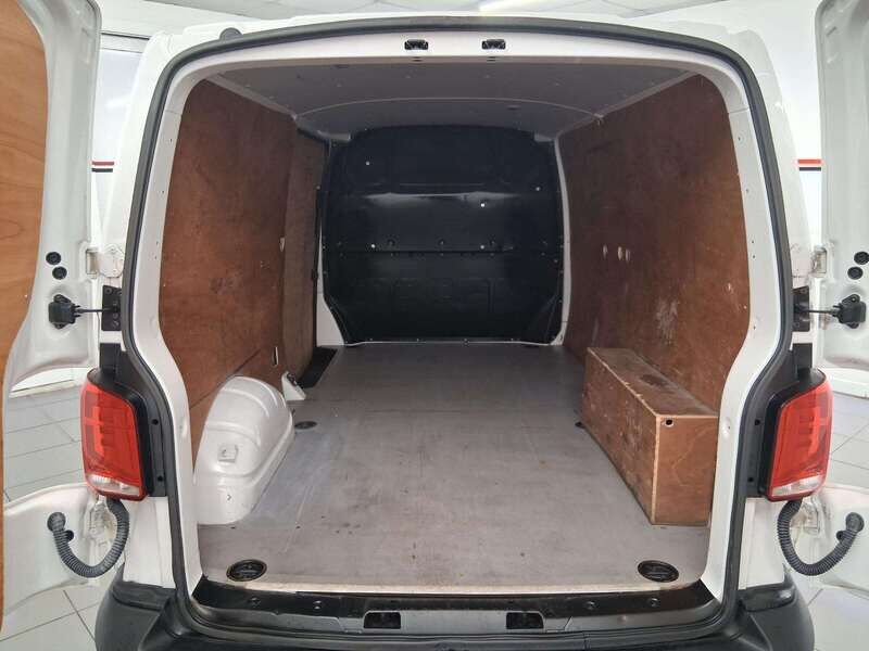 Used Volkswagen Transporter 2022 for sale - 77814671: Photo 8