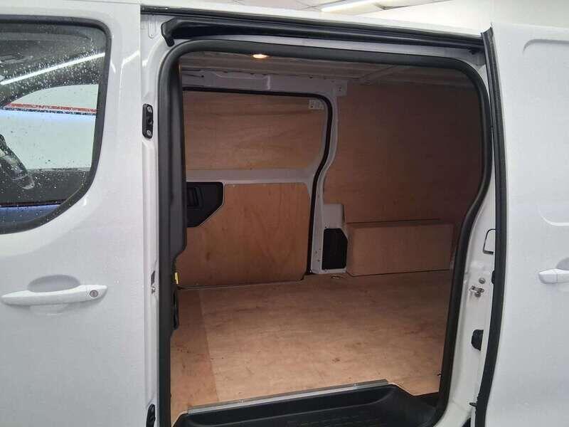 Used Citroen Dispatch 2024 for sale - 76246927: Photo 8