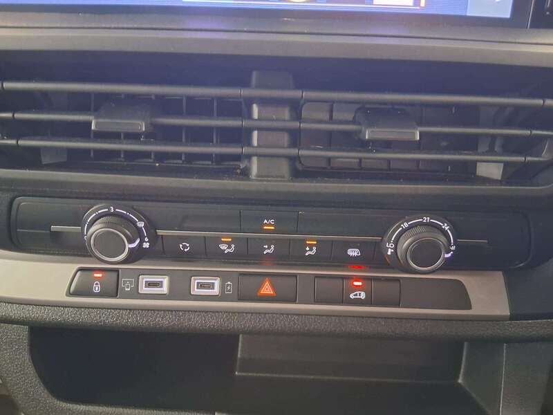 Used Vauxhall Vivaro 2024 for sale - 77104672: Photo 17