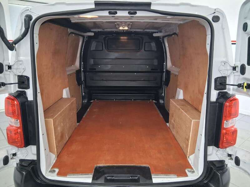 Used Vauxhall Vivaro 2024 for sale - 77104672: Photo 9