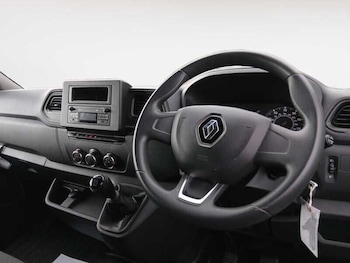 Used Renault Master 2022 for sale - 79127021: Photo