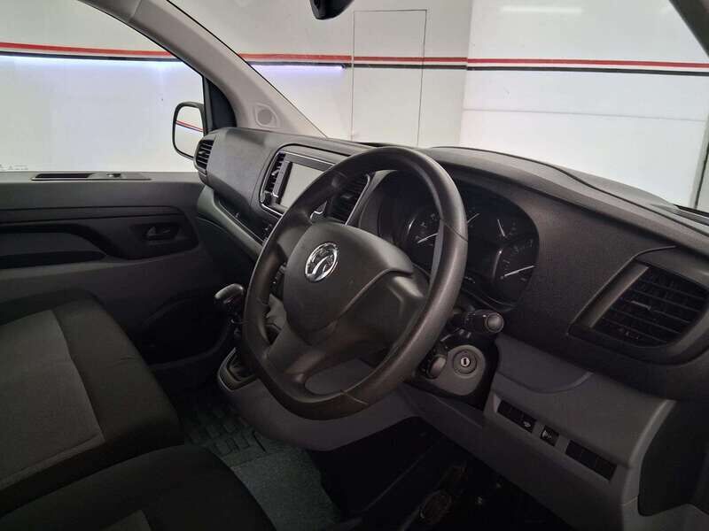 Used Vauxhall Vivaro 2022 for sale - 77814607: Photo 11