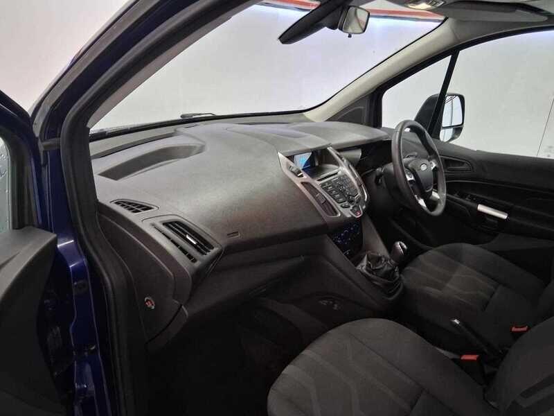 Used Ford Grand Tourneo Connect 2018 for sale - 76136851: Photo 13