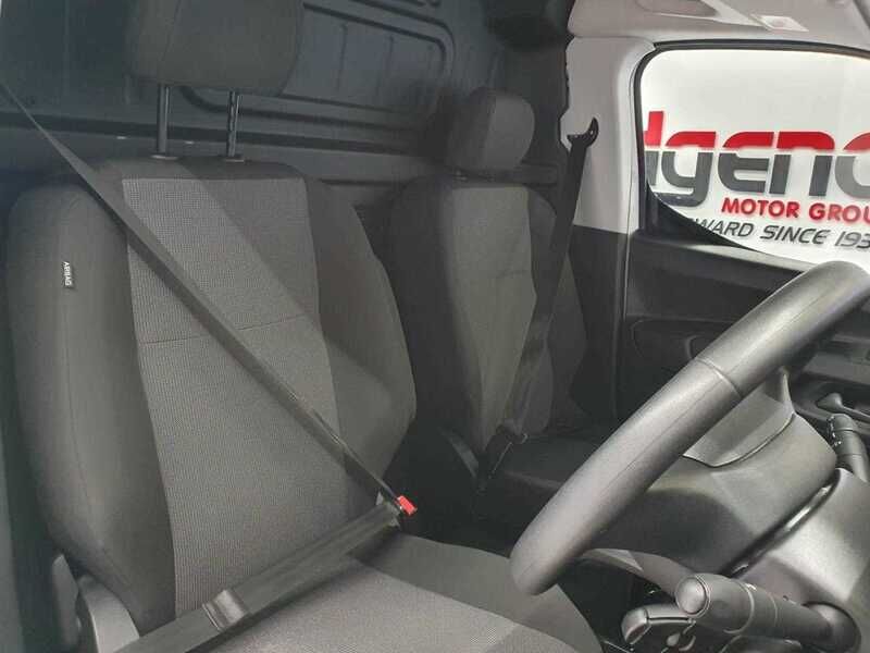 Used Toyota ProAce 2022 for sale - 77045038: Photo 12