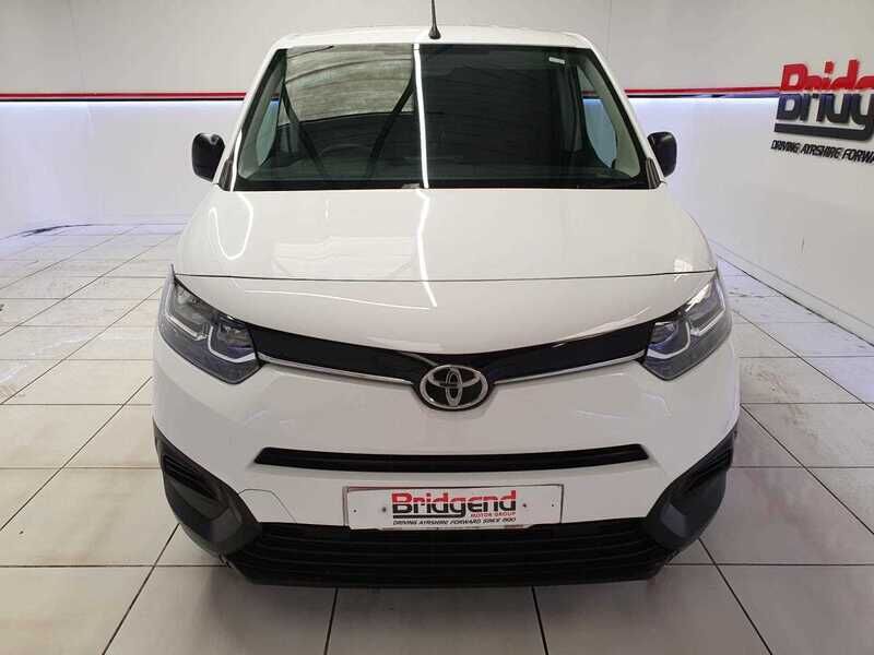 Used Toyota ProAce 2022 for sale - 77045038: Photo 2