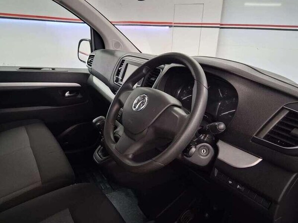 Used Vauxhall Vivaro 2023 for sale - 76247194: Photo 10