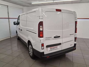 Used Renault Trafic 2023 for sale - 79491080: Photo
