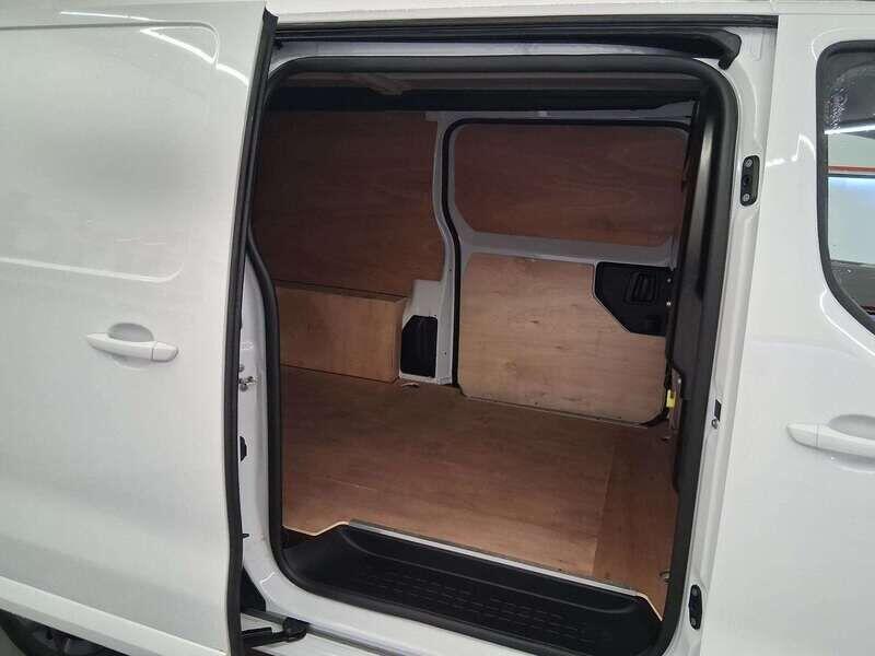 Used Citroen Dispatch 2024 for sale - 76993339: Photo 7