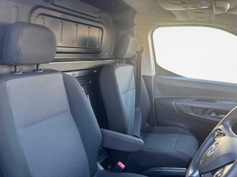 Used Vauxhall Combo 2021 for sale - 77104668: Photo 4