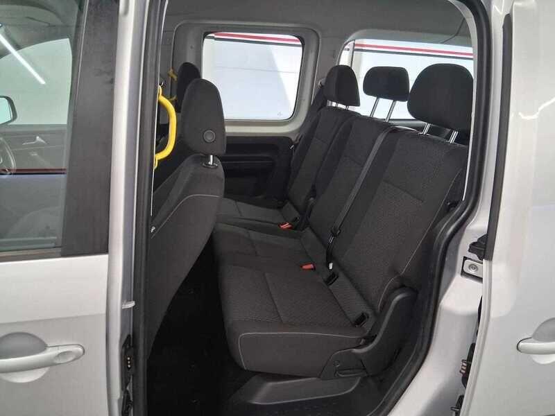 Used Volkswagen Caddy Maxi Life 2019 for sale - 76988527: Photo 16