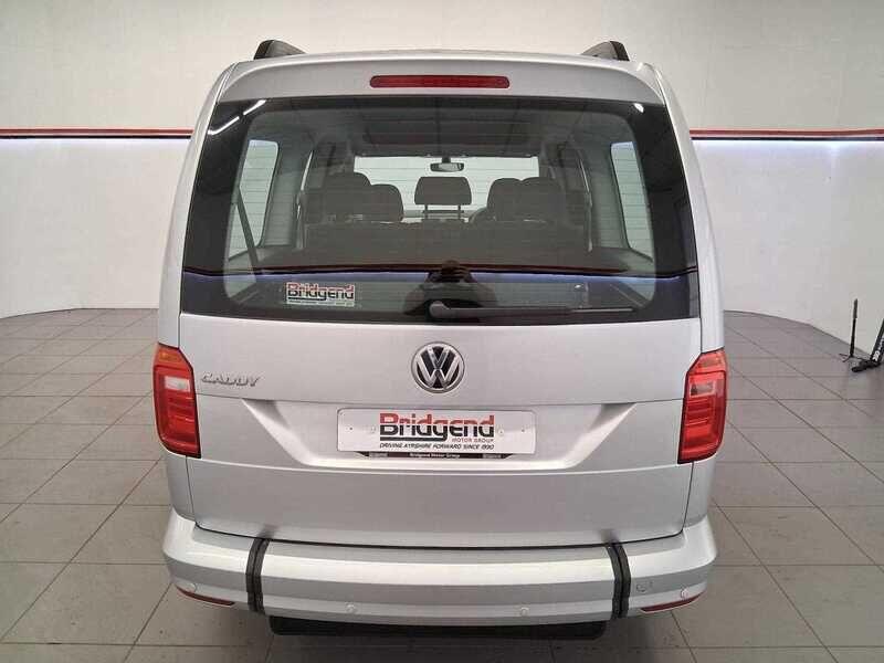 Used Volkswagen Caddy Maxi Life 2019 for sale - 76988527: Photo 5