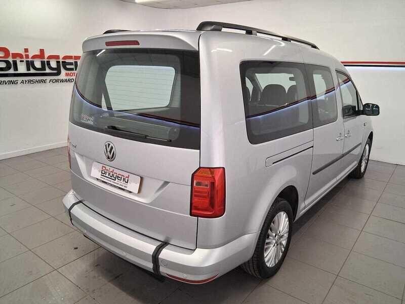Used Volkswagen Caddy Maxi Life 2019 for sale - 76988527: Photo 6