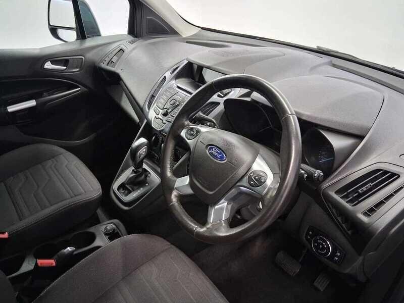 Used Ford Tourneo Connect 2018 for sale - 76137389: Photo 11