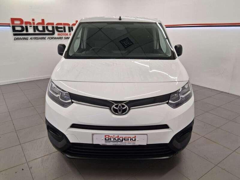 Used Toyota ProAce 2022 for sale - 76138738: Photo 2