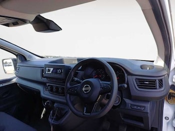 Used Nissan Primastar 2022 for sale - 79310103: Photo