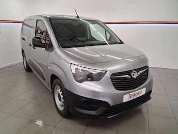 Used Vauxhall Combo 2024 for sale - 77045050: Photo