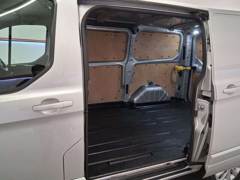 Used Ford Transit Custom 2020 for sale - 77045137: Photo 8