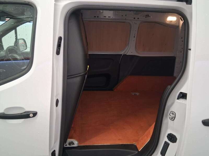 Used Peugeot Partner 2023 for sale - 77045127: Photo 7