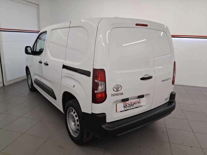 Used Toyota ProAce 2022 for sale - 76992345: Photo 4