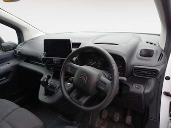 Used Citroen Berlingo 2020 for sale - 75402413: Photo