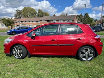 Toyota - Auris