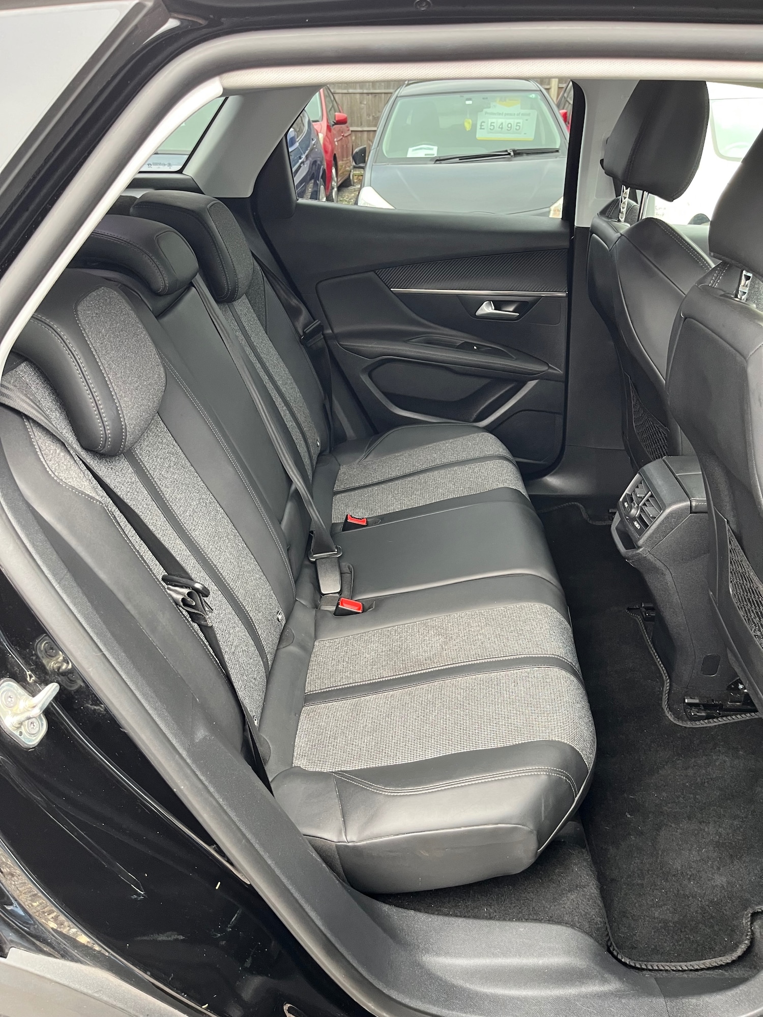 Used Peugeot 3008 2017 for sale - 76280614: Photo 16