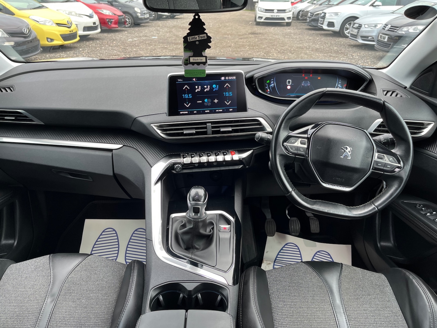 Used Peugeot 3008 2017 for sale - 76280614: Photo 17